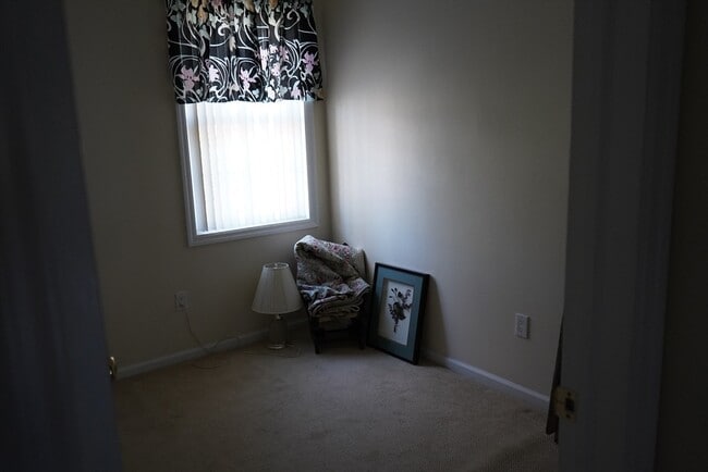 Building Photo - 37 Charnock St