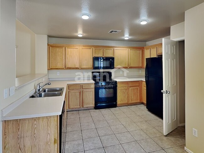 Building Photo - 9318 Aventurine Ct