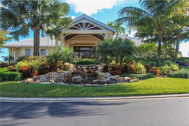 Building Photo - 15035 Sterling Oaks Dr