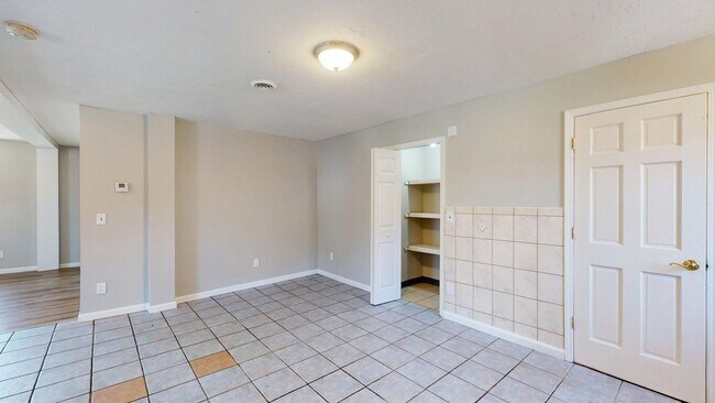 Building Photo - 7023 Clark Ave