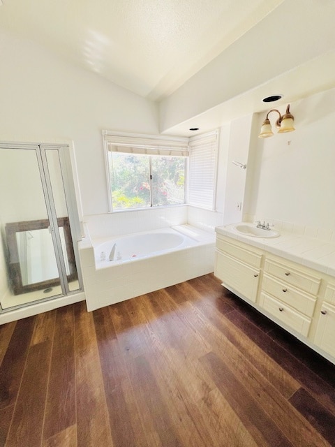 Building Photo - 1816 Paseo Del Lago Dr