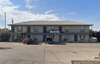 Building Photo - Mountain Springs Pointe