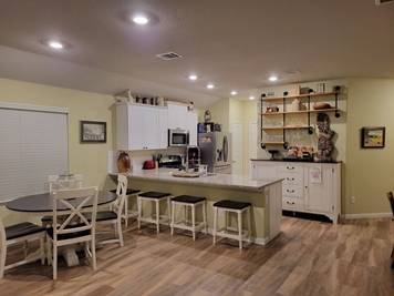 Building Photo - Beautiful House for Rent