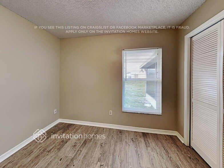 Building Photo - 2800 W Covington Dr