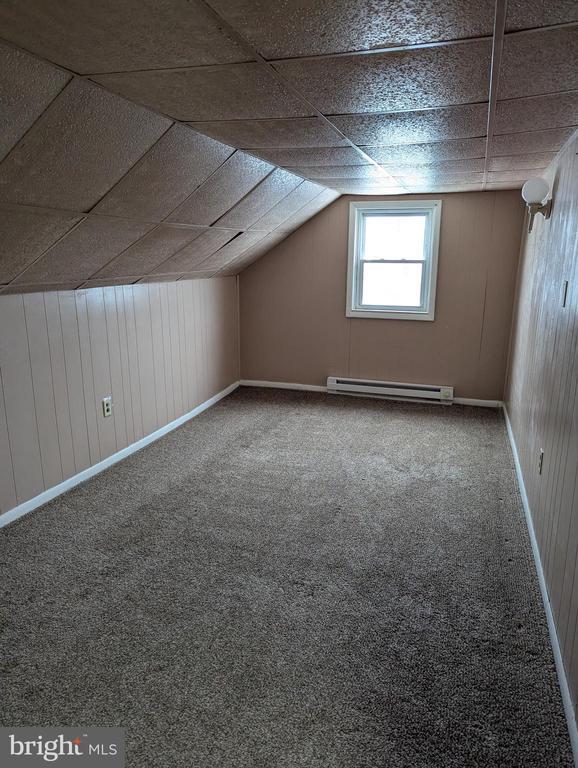 Building Photo - 204 N Nice St