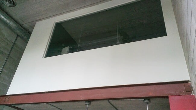 Building Photo - Loft Style Spacious And Close To Shands An...