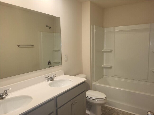 Building Photo - 50 Barnwood Ln