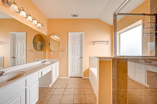 Building Photo - 3811 E Piper Grove Dr