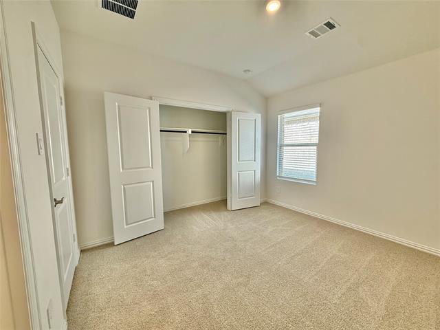 Building Photo - 409 Loch Dr