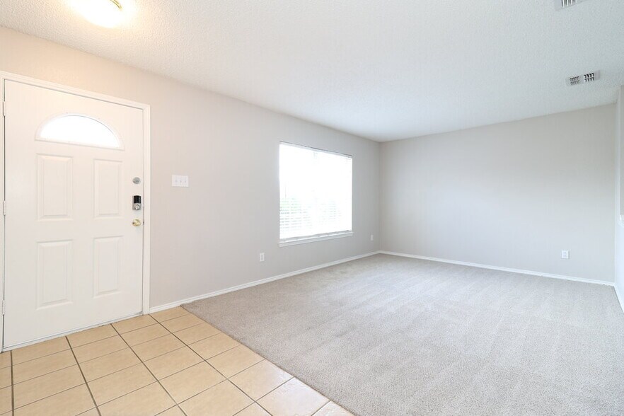 Building Photo - 4668 Cool Ridge Ct