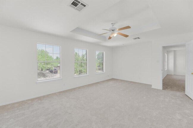 Building Photo - 104 Presidio Dr