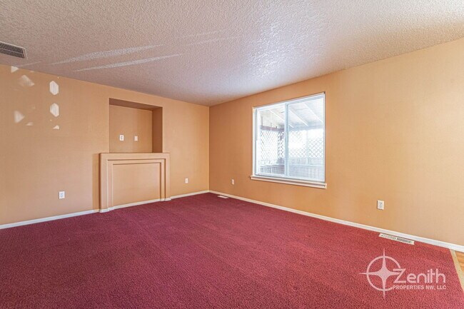 Building Photo - 15501 NE 88th St