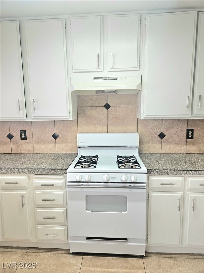 Building Photo - 113 Menta Ct