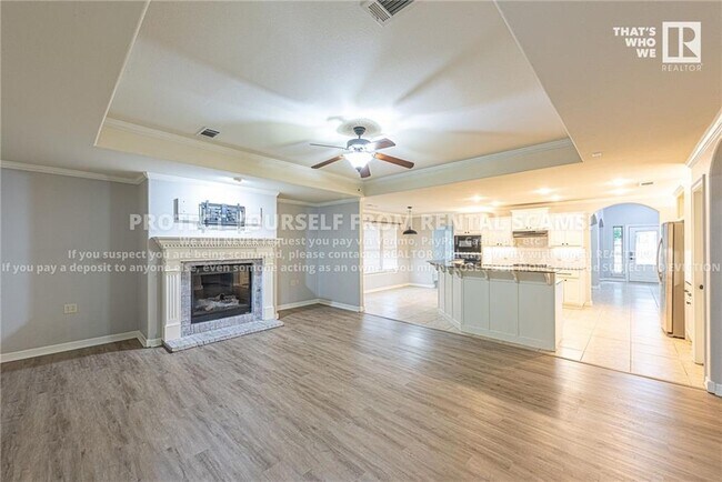 Building Photo - 3800 SW Banbury Dr