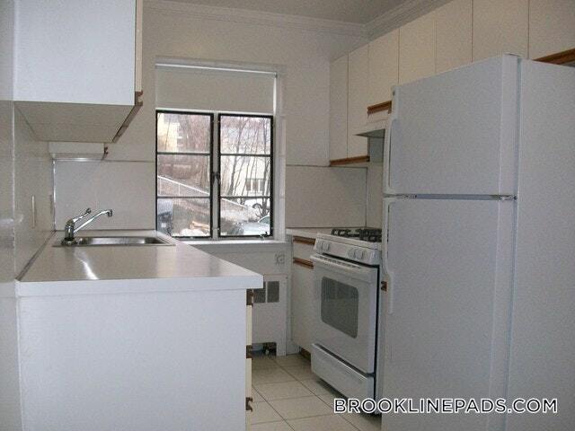 Building Photo - 84 St Paul St