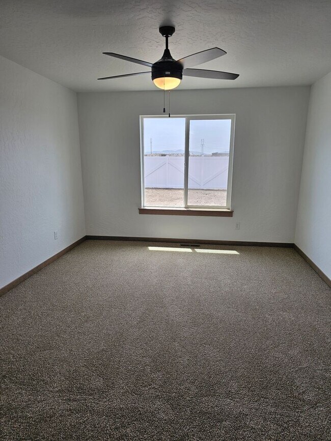 Building Photo - Brand New Beautiful 4 bedroom Home in Rathdrum!