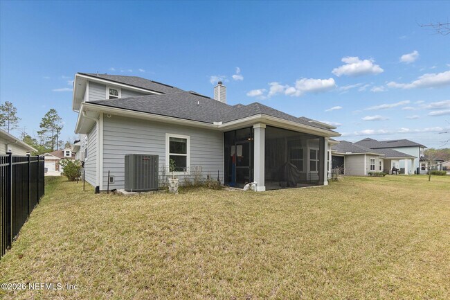 Building Photo - 75470 Sunberry Dr