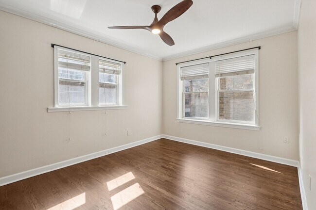 Building Photo - 5955 N Winthrop Ave