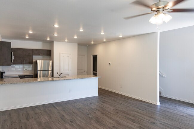 Building Photo - 2825 Aiden Ln