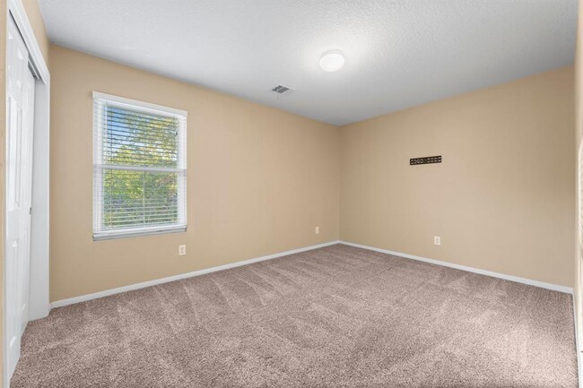 Building Photo - 29639 Turnbury Village Dr