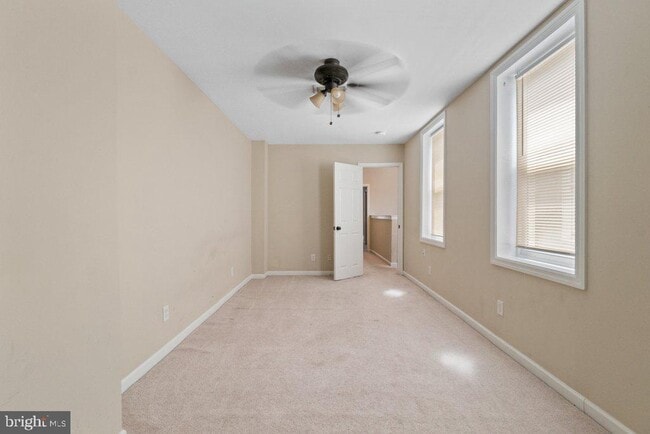 Building Photo - 226 S Patterson Park Ave