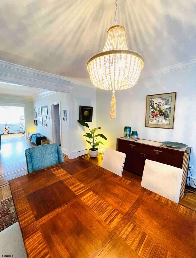 Building Photo - 1 S Bartram Ave