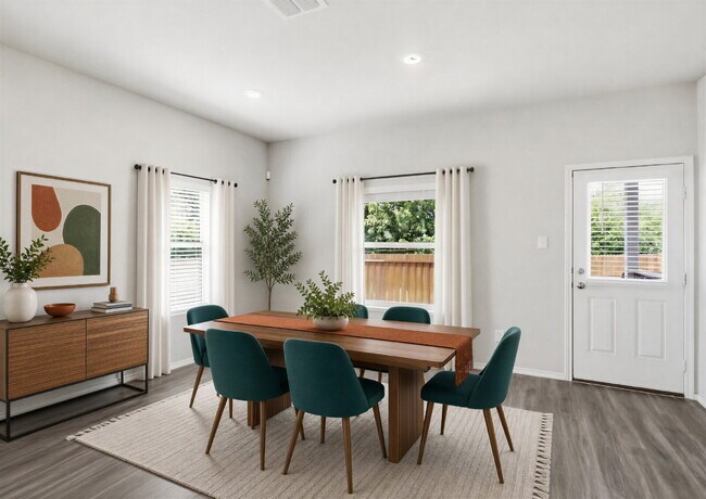 Building Photo - Spacious 4 Bedroom Home with Game Room and Flex Space!