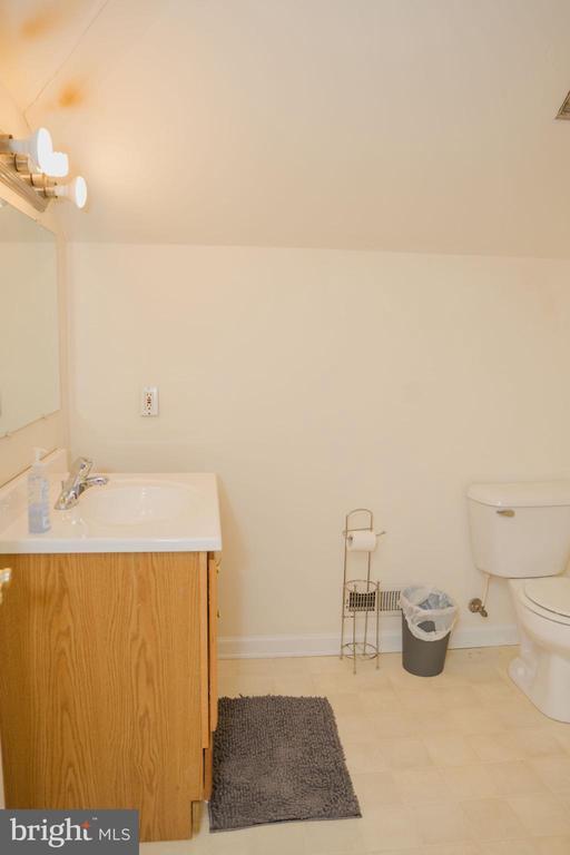 Building Photo - 6902 Tower of London Dr