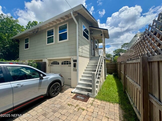 Primary Photo - 1431 Dancy St