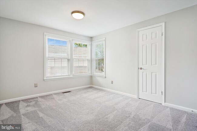 Building Photo - 7558 Cross Gate Ln