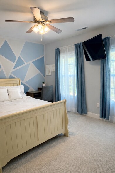 Building Photo - 3606 Exbury Gardens Dr