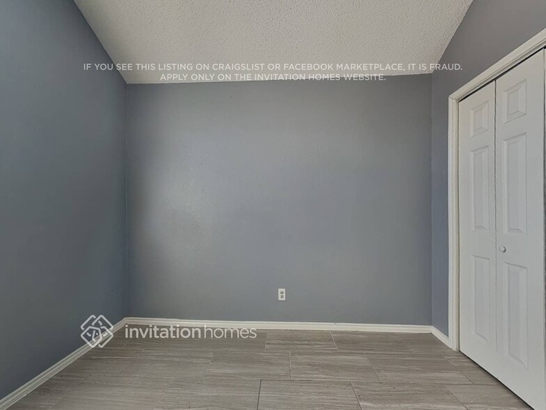 Building Photo - 1936 Ashley Dr