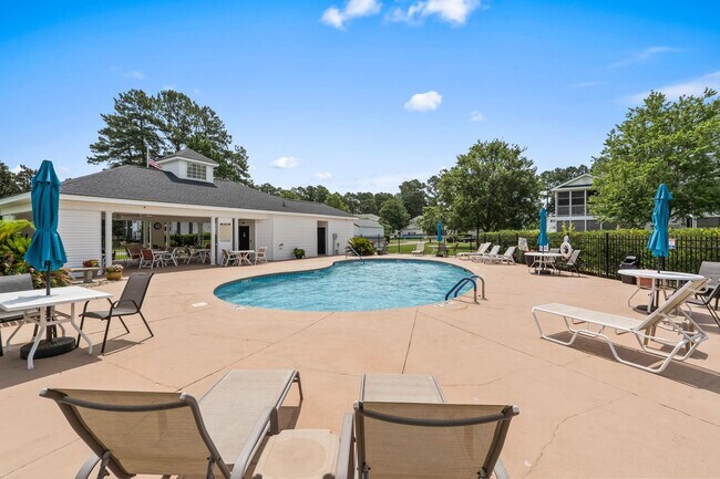 Building Photo - 5026 Belleglen Ct