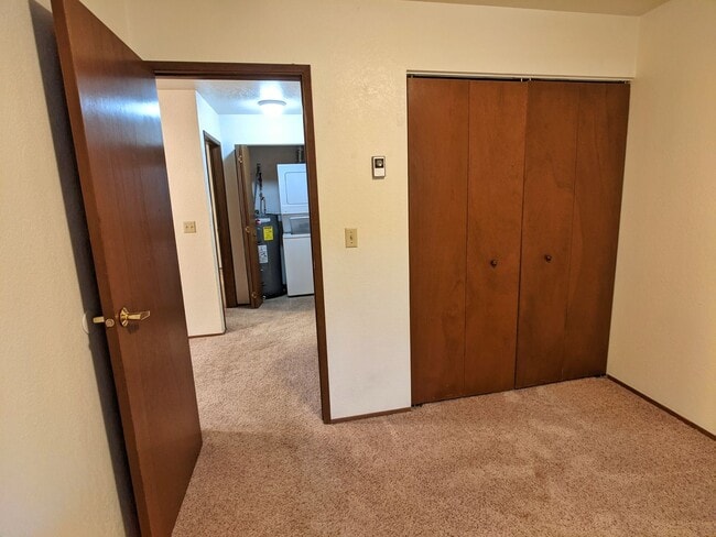 Building Photo - 2 Bed/2 Bath Spaulding Beach Condo