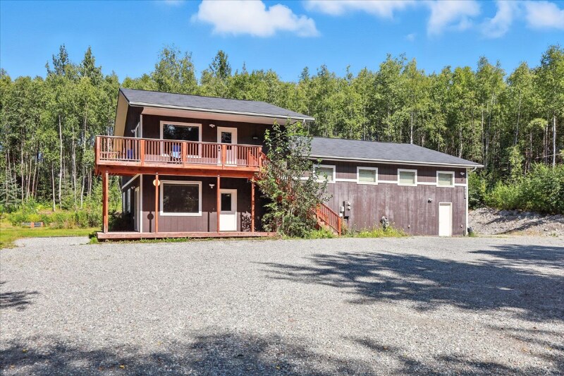 Primary Photo - 6101 Lombard Cir