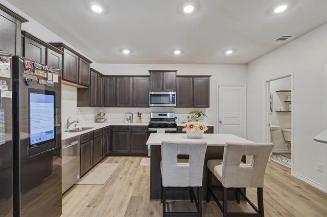 Building Photo - 2137 Crooked Bow Dr