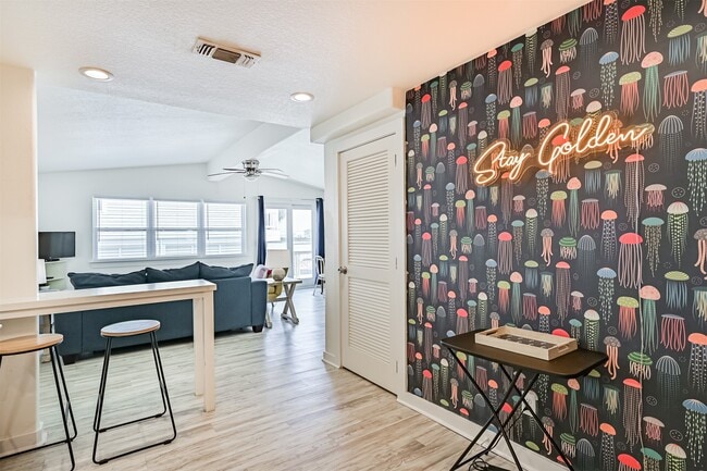 Building Photo - 3806 Concho Key