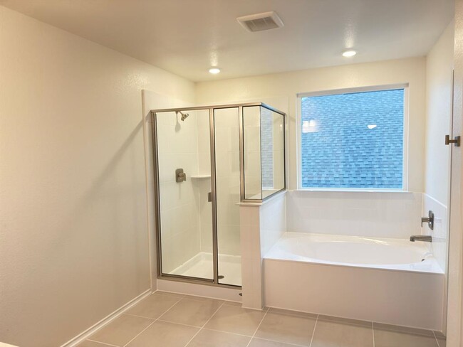 Building Photo - 4824 Mozzafiato Ln