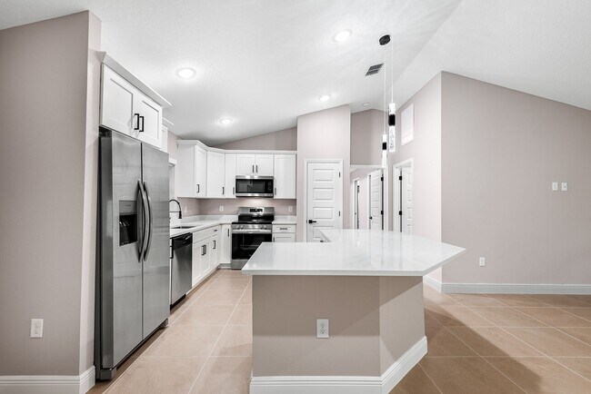 Building Photo - BRAND NEW HOME FOR RENT!