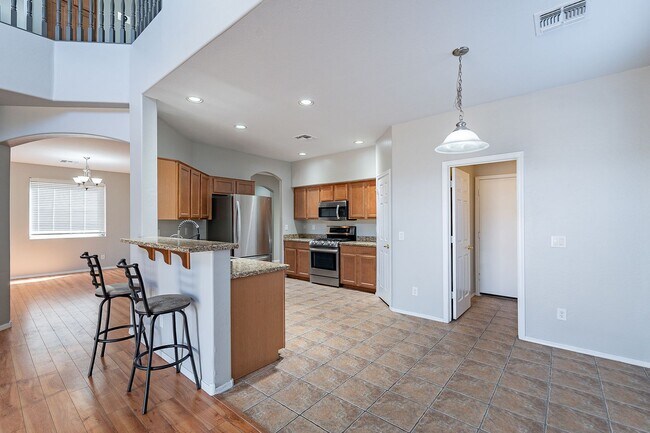 Building Photo - Stunning Two Story in Laveen!