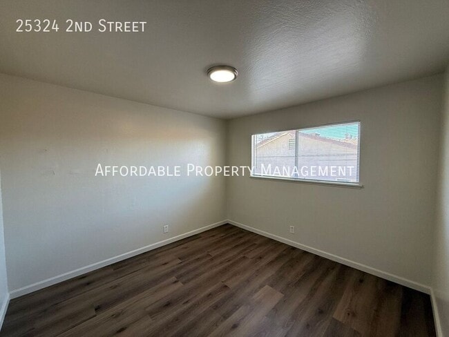 Building Photo - 25324 2nd St