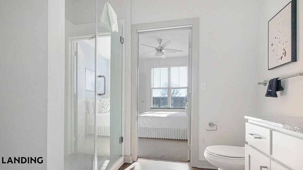 Building Photo - 340 W 25th St