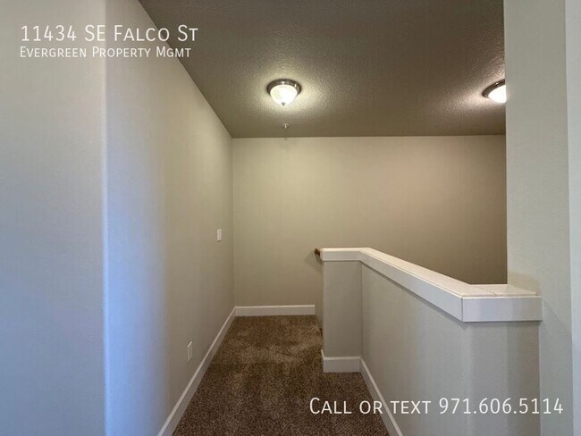 Building Photo - 11434 SE Falco St