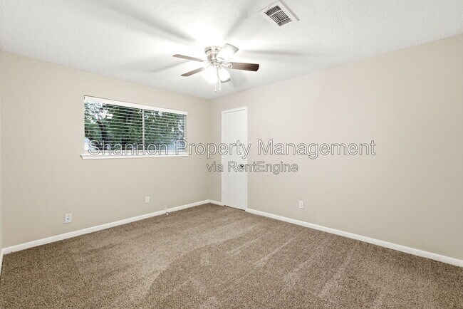 Building Photo - 6307 Jadecrest Dr