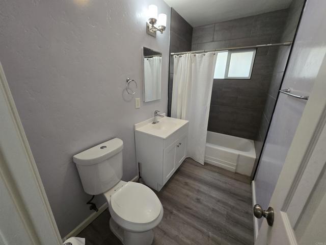 Building Photo - 229 S 36th St