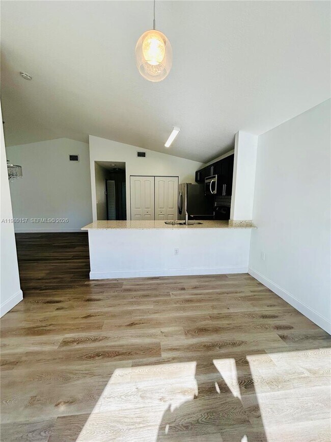 Building Photo - 17767 SW 144th Ave