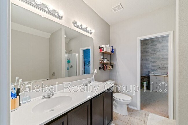 Building Photo - 27326 Trinity Cross