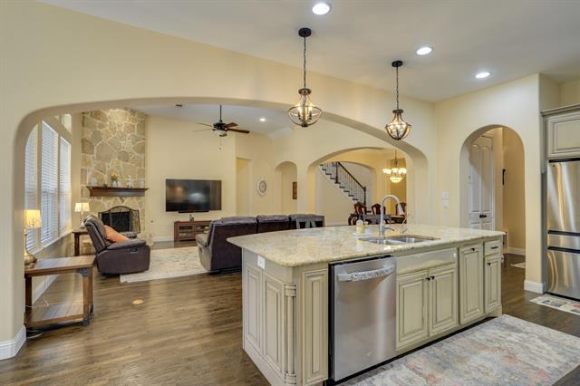 Building Photo - 1604 Woodrose Ct