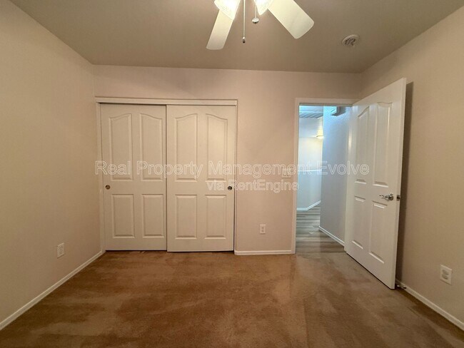 Building Photo - 9854 E Escondido Ave