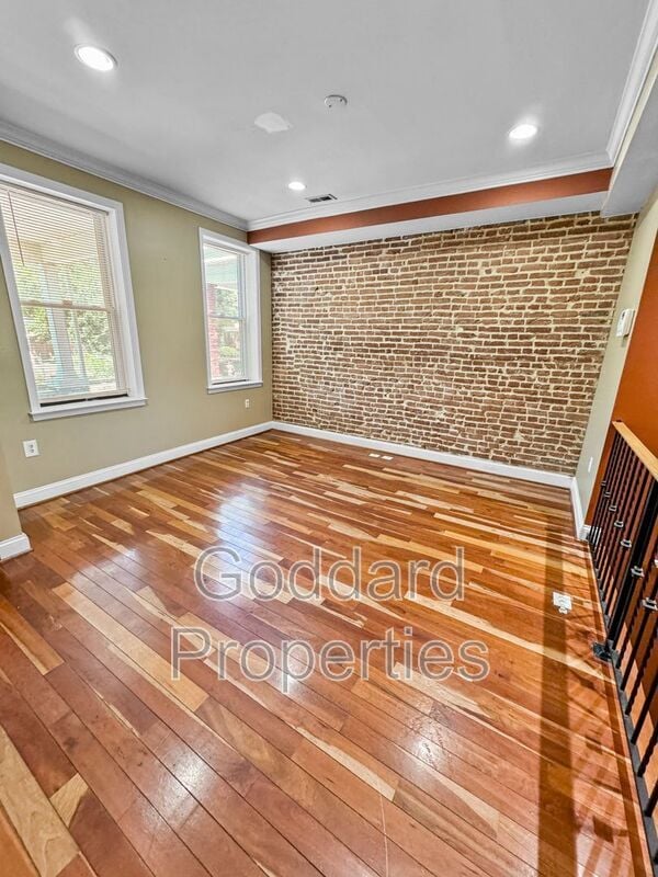 Building Photo - 3527 Reisterstown Rd